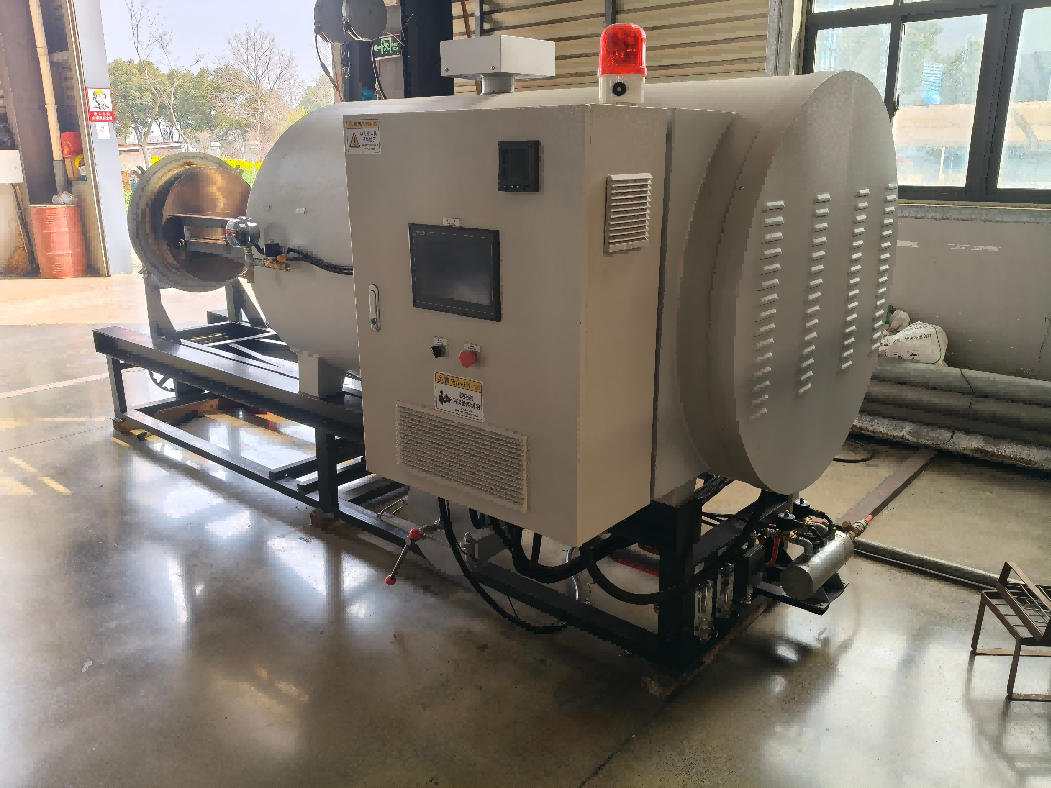 Analysis and Countermeasures for Red-Hot Discharge Ports in Vacuum Cleaning Furnaces